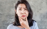 Liệt dây thần kinh số 7: Dấu hiệu, nguyên nhân và cách điều trị hồi phục nhanh