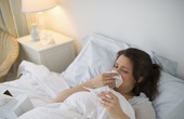 Đau đầu có phải dấu hiệu nhận biết cảm cúm khi mang thai nhanh nhất?