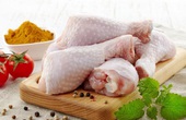 Cần kiêng ăn thịt gà khi bị đau mắt không?