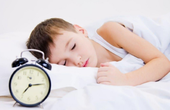 Thời gian lý tưởng cho trẻ đi ngủ như thế nào tốt và phù hợp?