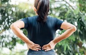 Nên và không nên tập gì khi bị đau lưng dưới (đau thắt lưng)?