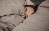 10 điều bạn không nên làm sau 10 giờ tối để tránh ảnh hưởng đến giấc ngủ