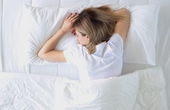Nằm sấp khi ngủ có gây hại cho sức khoẻ không?
