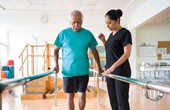 13 sai lầm thường gặp cần tránh trong quá trình phục hồi sau đột quỵ