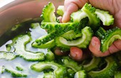 10 tác dụng đáng ngạc nhiên của mướp đắng đối với sức khỏe và làn da