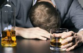 Có thể bạn chưa biết: Rượu là nguyên nhân dẫn tới trầm cảm hay trầm cảm gây ra nghiên rượu?