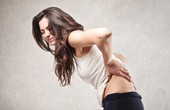 Nguyên nhân gây đau lưng cấp tính là gì? Nguyên nhân nào phổ biến nhất?
