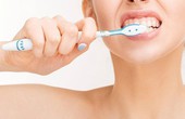 Hướng dẫn chăm sóc răng miệng cho bệnh nhân mắc ung thư lưỡi