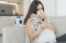 Cảm cúm ở bà bầu không chỉ hưởng tới sức khoẻ mẹ mà còn ảnh hưởng tới thai nhi
