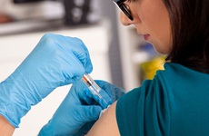 Vaccine ngừa cúm có tác dụng trong bao lâu? Khi nào nên tiêm mũi nhắc lại?