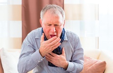 Ho kéo dài khi bị COPD: Phân tích nguyên nhân, hướng phòng ngừa và điều trị