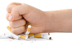 Mối quan hệ giữa hút thuốc và bệnh phổi tắc nghẽn mãn tính (COPD): cực kì có hại và cần bỏ càng sớm càng tốt!