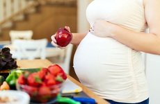 7 bí quyết chăm sóc sức khỏe cho phụ nữ mang thai mùa hanh khô không nên bỏ qua