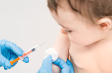 Thời tiết chuyển mùa, tiêm vaccine đúng thời điểm đem lại hiệu quả tăng miễn dịch cho trẻ nhỏ