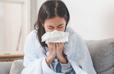 Tại sao mùa thu lại dễ mắc bệnh, nhất là bệnh dị ứng hay hô hấp?