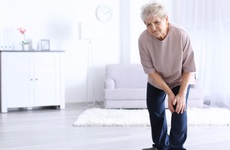 Điều trị loãng xương ở người già như thế nào để đạt hiệu quả cao nhất?