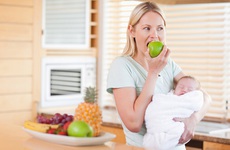 Phụ nữ sau sinh không nên ăn rau gì? Điểm danh các loại rau bà đẻ không nên ăn