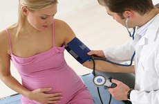 Ảnh hưởng của cao huyết áp thai kỳ đến sức khoẻ bà bầu và các biến chứng nguy hiểm