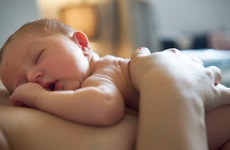 Thời gian ngủ của trẻ sơ sinh: Tất cả những thông tin phụ huynh chăm sóc trẻ cần biết