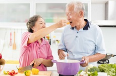 Lợi ích của việc ăn chay đối với người cao tuổi trong mùa dịch Covid-19
