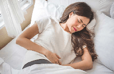 Nữ giới đã biết những cách giảm đau bụng kinh an toàn, hiệu quả này chưa?
