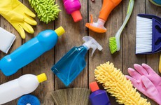 9 hóa chất độc hại "ẩn nấp" trong đồ dùng của gia đình bạn