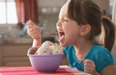 Ăn kem mỗi ngày: Lợi hay hại nhiều hơn?