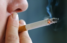 Điều gì xảy ra với cơ thể khi bạn hút một điếu thuốc?
