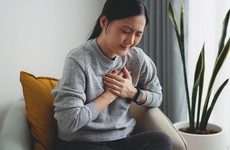 10 nguyên nhân khiến hơi thở nặng nề, thở khó nhọc nghiêm trọng