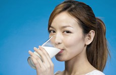Uống sữa giúp 'miễn dịch' với ung thư vòm họng?