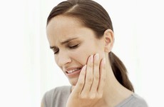 Ung thư miệng giai đoạn cuối có những triệu chứng nào?