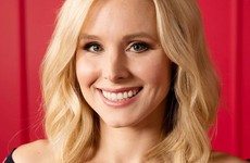 Bạn muốn có cơ thể đẹp hoàn hảo như Kristen Bell? Tưởng không dễ mà 'dễ không tưởng'