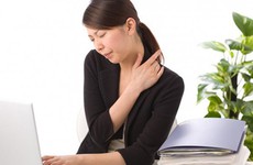 Những điều cần biết về hội chứng đau mỏi vai gáy ở dân văn phòng