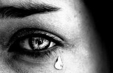 Đau buồn có phải là nguyên nhân gây ra chứng trầm cảm không?