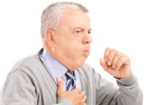 Những biến chứng của bệnh cảm lạnh ở người cao tuổi