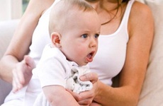 Nhận biết các dấu hiệu hen suyễn ở trẻ sơ sinh
