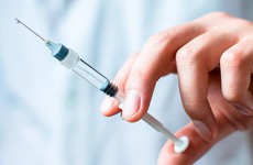 Sở Y tế Hà Nội: Tiếp tục tiêm vắc xin phòng bệnh sởi – rubella và phòng chống sốt xuất huyết