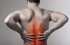 Từ A - Z về bệnh đau lưng: dấu hiệu, nguyên nhân, điều trị và đối phó