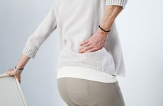 Đau lưng cấp tính và đau lưng mãn tính có gì khác nhau?
