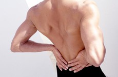 Nhận biết các dấu hiệu thường gặp của bệnh đau lưng
