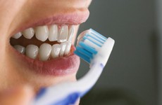 Gợi ý cách chăm sóc răng miệng cho bệnh nhân ung thư thực quản