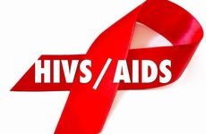 HIV/AIDS ở nam giới là gì? Nguyên nhân và cách điều trị