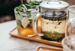 [Infographics] - 8 bộ phận cơ thể bị "bào mòn" như thế nào bởi thức ăn nhanh?