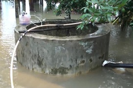 TTƯT.BS Nguyễn Võ Hinh: "Giếng nước bị ngập lụt thì nhất thiết phải thau vét và khử trùng mới được sử dụng"