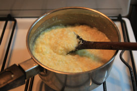 Cách nấu cháo trứng gà cho bé vừa dễ ăn lại bổ dưỡng
