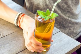 5 loại đồ uống giúp cải thiện sức khỏe đường ruột trong mùa thu