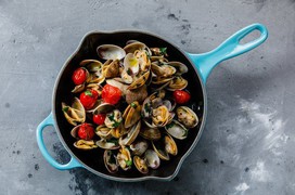 Canh ngao vừa giàu dinh dưỡng lại giúp giải nhiệt nhưng một số nhóm người không nên ăn