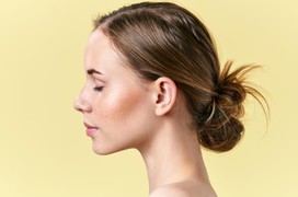 Mewing là gì? Tác dụng và cách tập mewing