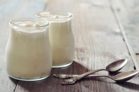 Tác hại của việc ăn sữa chua trong lúc uống kháng sinh