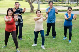 4 động tác tập thể dục phục hồi chức năng cho bệnh nhân đang điều trị bệnh gan